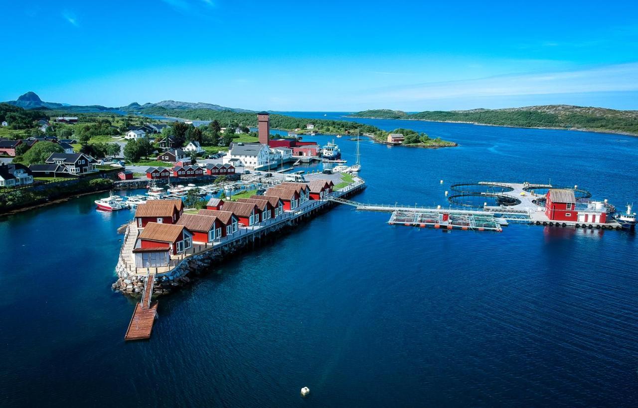 Hotel Norsk Havbrukssenter - Rorbuer Bronnoysund Exterior foto
