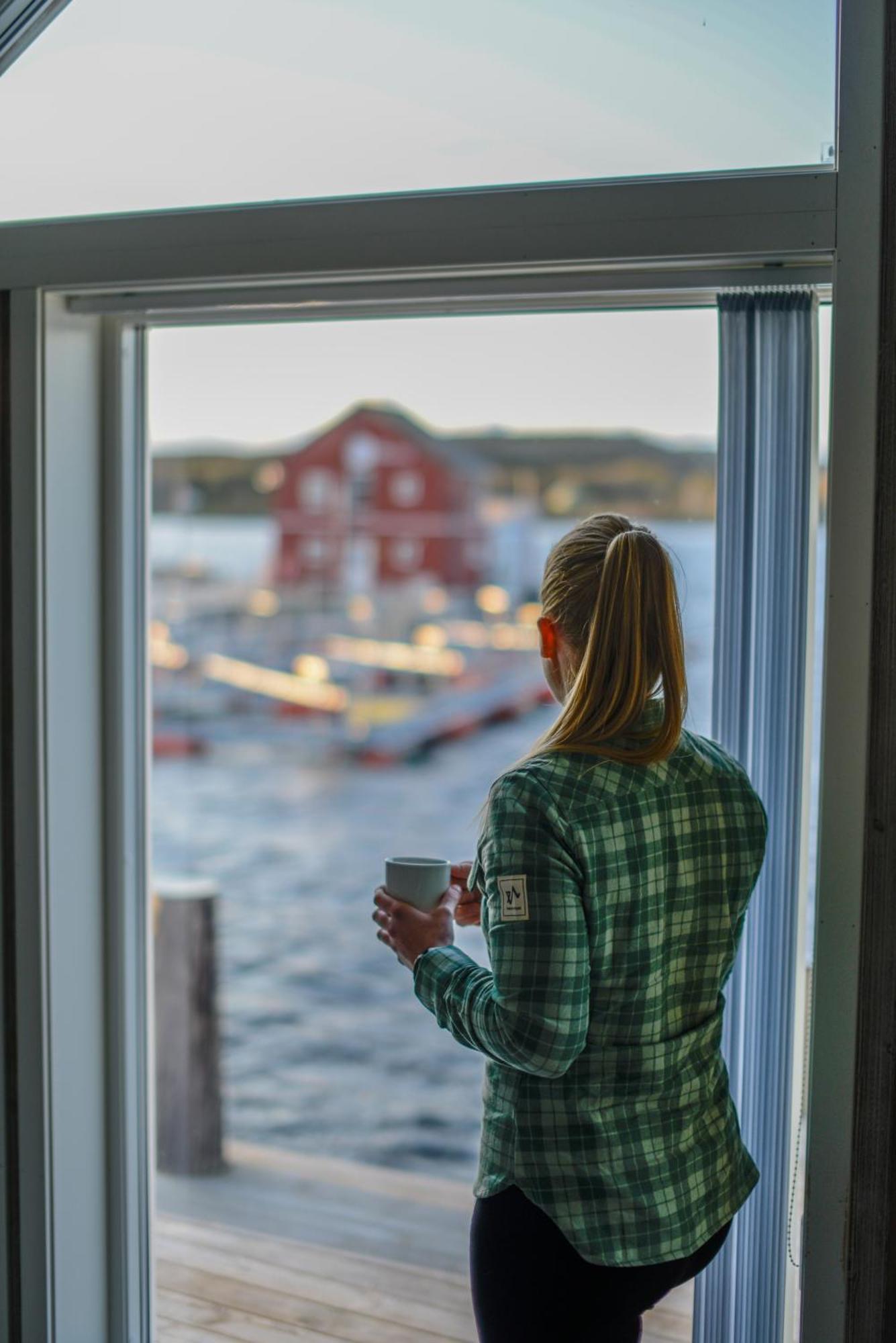 Hotel Norsk Havbrukssenter - Rorbuer Bronnoysund Exterior foto