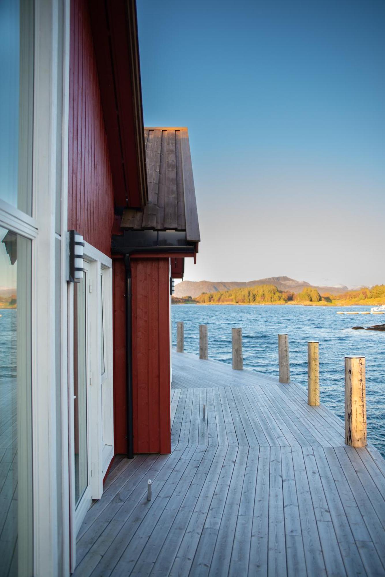 Hotel Norsk Havbrukssenter - Rorbuer Bronnoysund Exterior foto